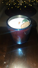 Load image into Gallery viewer, Tobacco & Bay Leaf 11oz Wood Wick Soy Candle